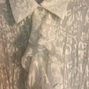 Coldwater Creek Tops - Coldwater Creek flirty ivory blouse. Coldwater Creek Tops - Coldwater Creek flirty ivory blouse.